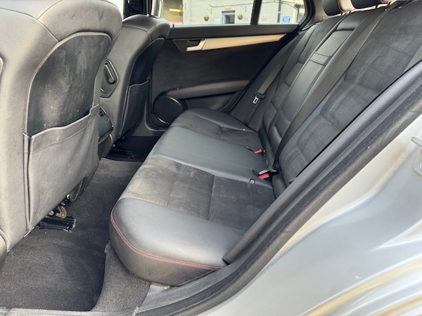 Used Mercedes-Benz C Class 2013 for sale - 76209032: Photo 11