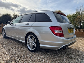 Used Mercedes-Benz C Class 2013 for sale - 76209032: Photo 3