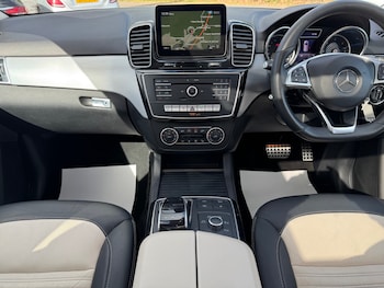 Used Mercedes-Benz GLE-Class 2017 for sale - 76209109: Photo 2