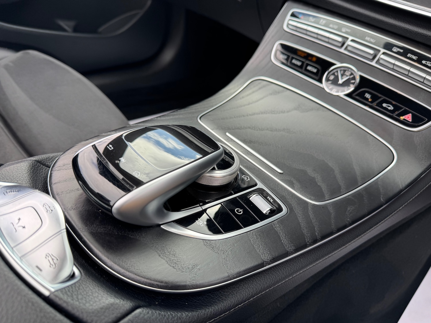 Used Mercedes-Benz E Class 2018 for sale - 77638668: Photo 30