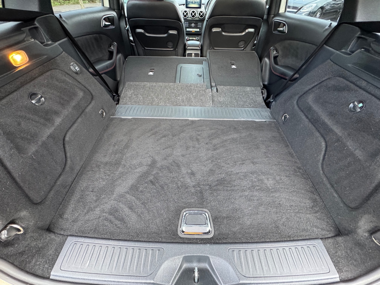 Used Mercedes-Benz B Class 2015 for sale - 77339651: Photo 23