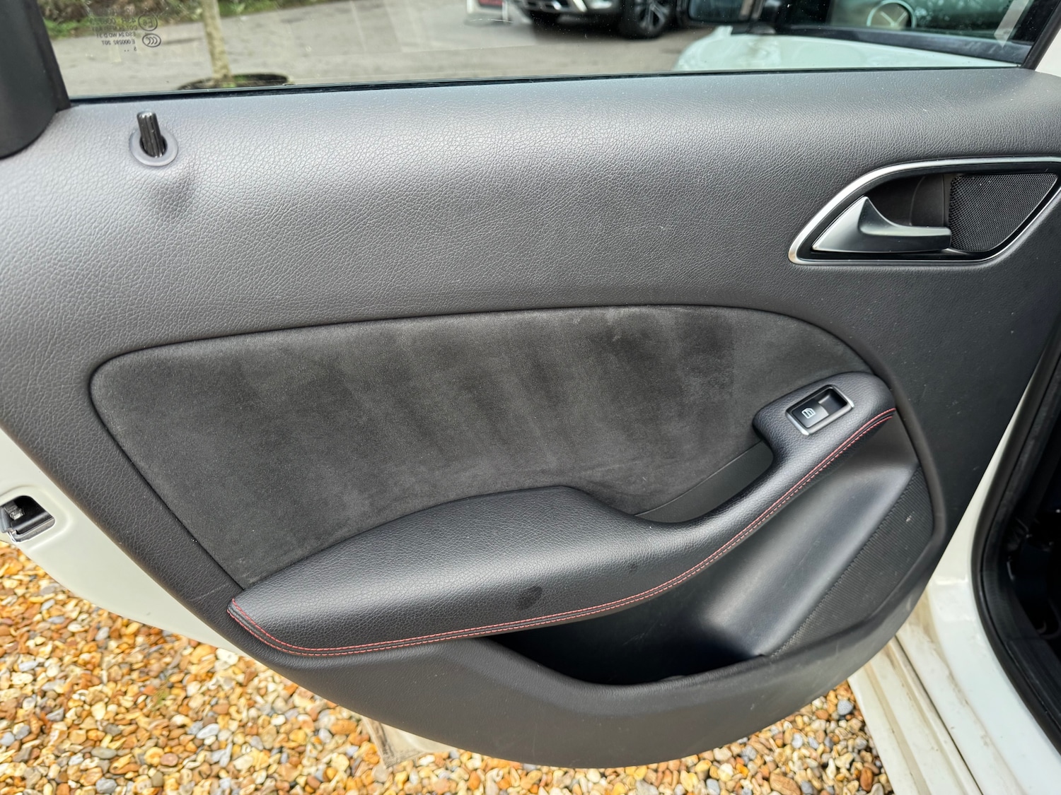 Used Mercedes-Benz B Class 2015 for sale - 77339651: Photo 28