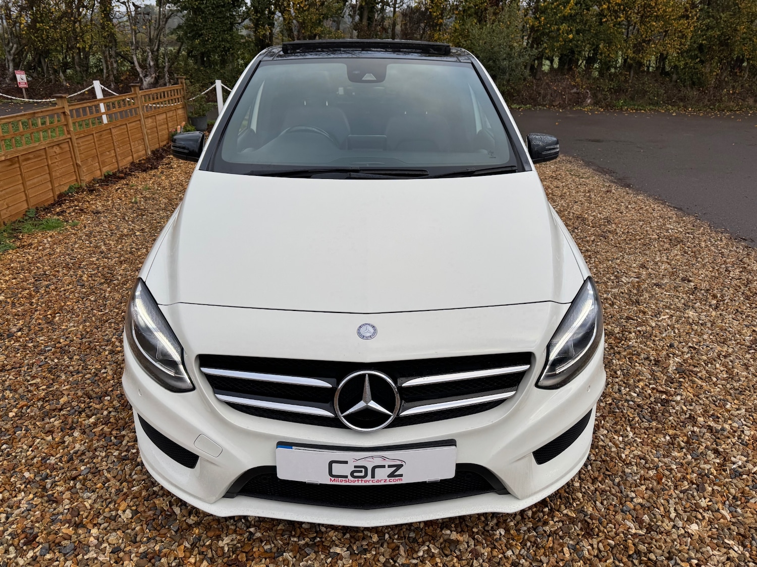 Used Mercedes-Benz B Class 2015 for sale - 77339651: Photo 4