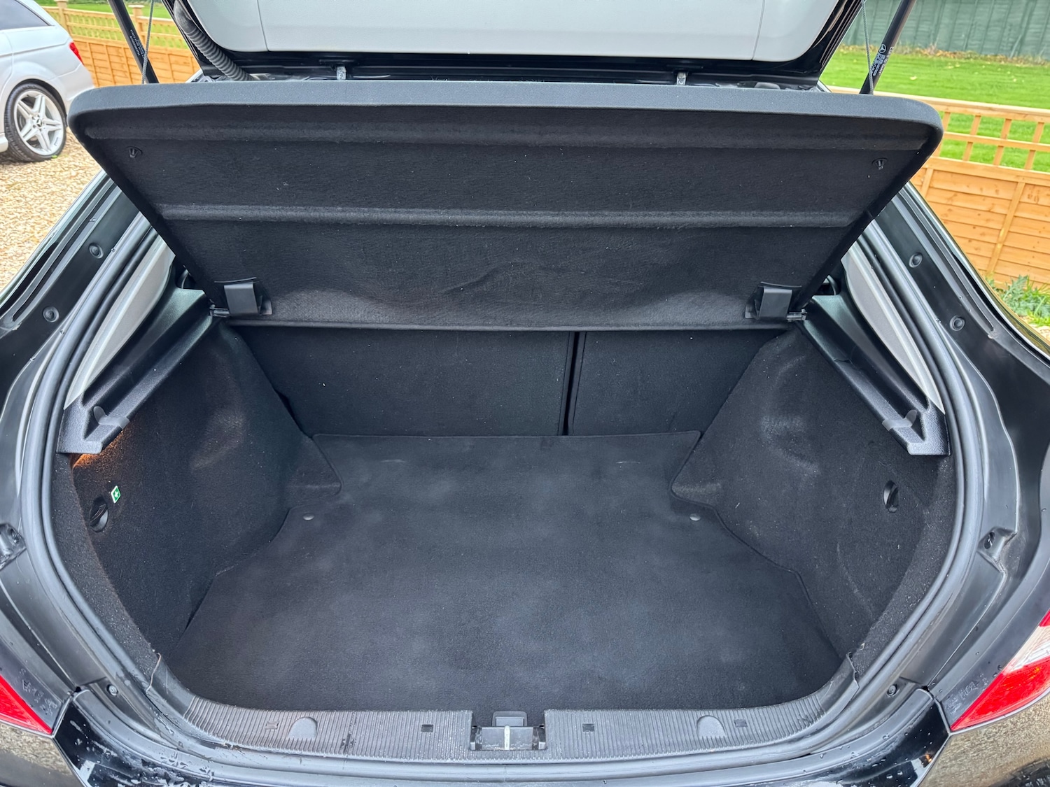 Used Mercedes-Benz CLC Class 2010 for sale - 76437956: Photo 11