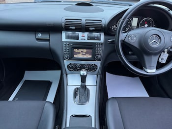 Used Mercedes-Benz CLC Class 2010 for sale - 76437956: Photo