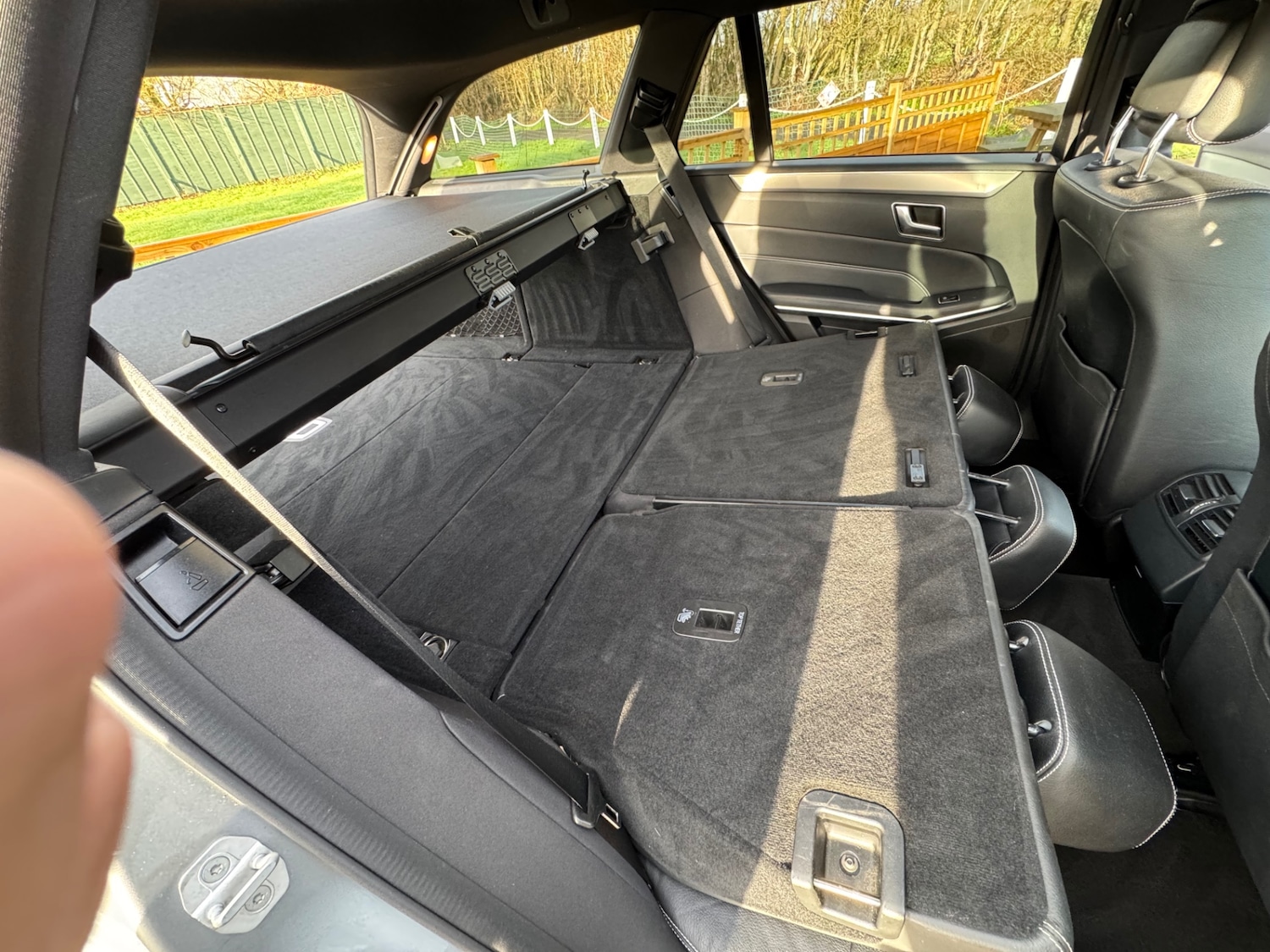 Used Mercedes-Benz E Class 2014 for sale - 77391742: Photo 27