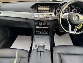Used Mercedes-Benz E Class 2014 for sale - 77391742: Photo