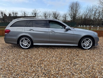 Used Mercedes-Benz E Class 2014 for sale - 77391742: Photo