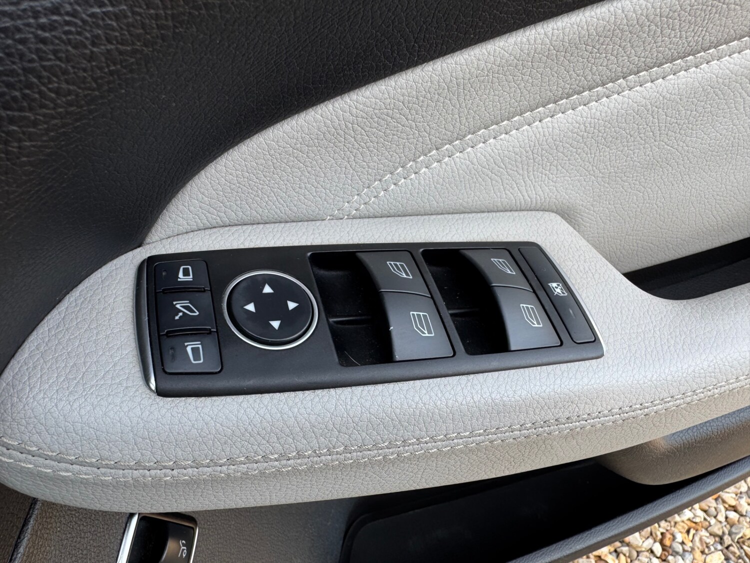 Used Mercedes-Benz M Class 2012 for sale - 77902616: Photo 21