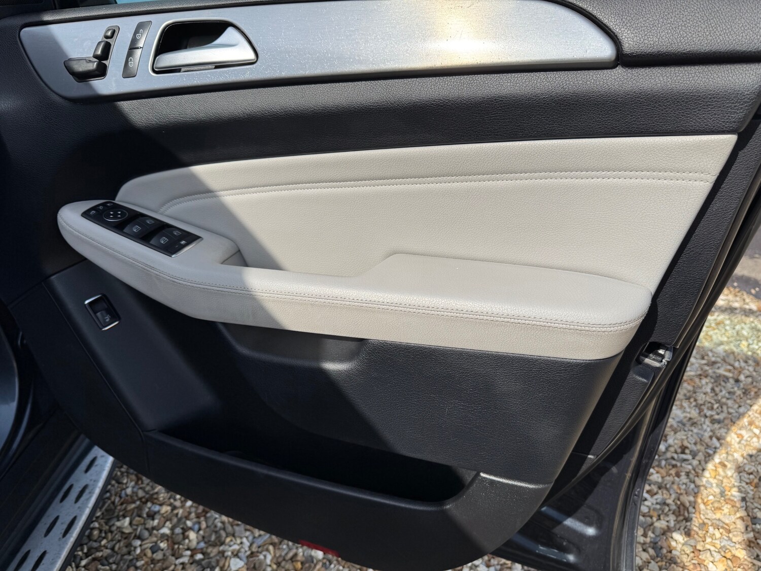 Used Mercedes-Benz M Class 2012 for sale - 77902616: Photo 23