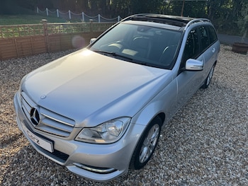 Used Mercedes-Benz C Class 2014 for sale - 78997934: Photo