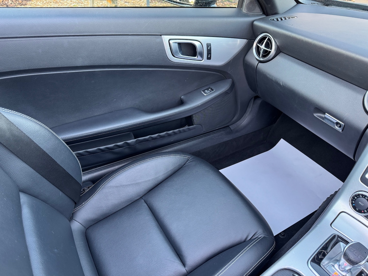 Used Mercedes-Benz SLC 2017 for sale - 76662596: Photo 12