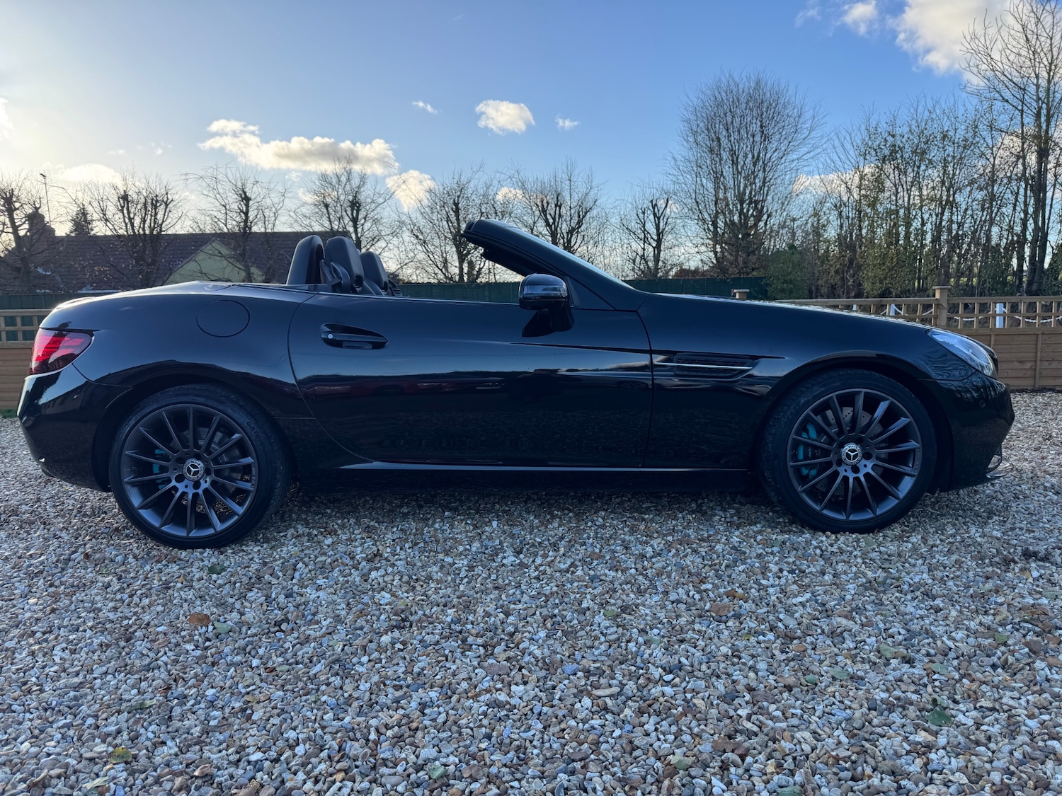 Used Mercedes-Benz SLC 2017 for sale - 76662596: Photo 3