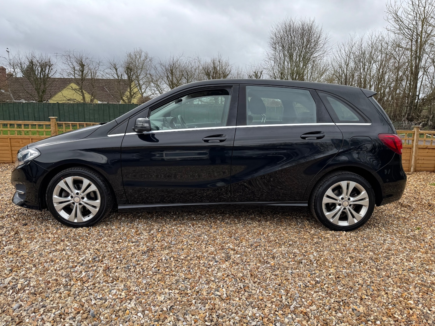 Used Mercedes-Benz B Class 2017 for sale - 77532317: Photo 6