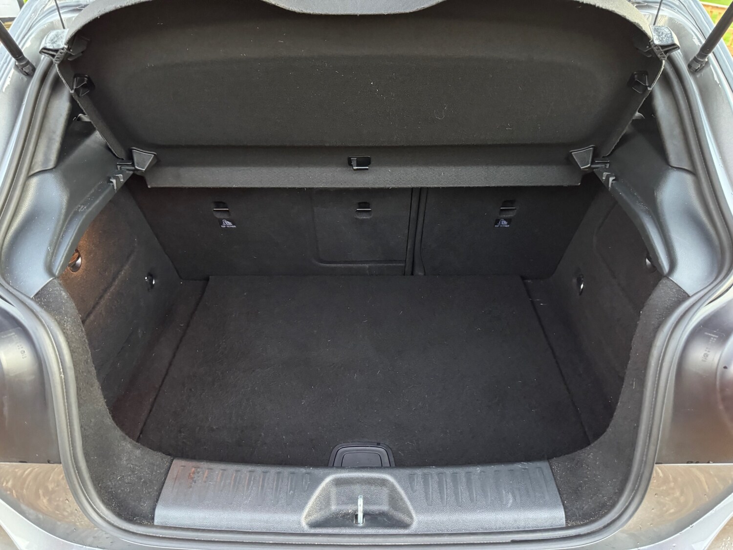 Used Mercedes-Benz A-Class 2017 for sale - 76625433: Photo 30