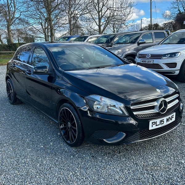 Used Mercedes-Benz A-Class 2015 for sale - 77898796: Photo 2