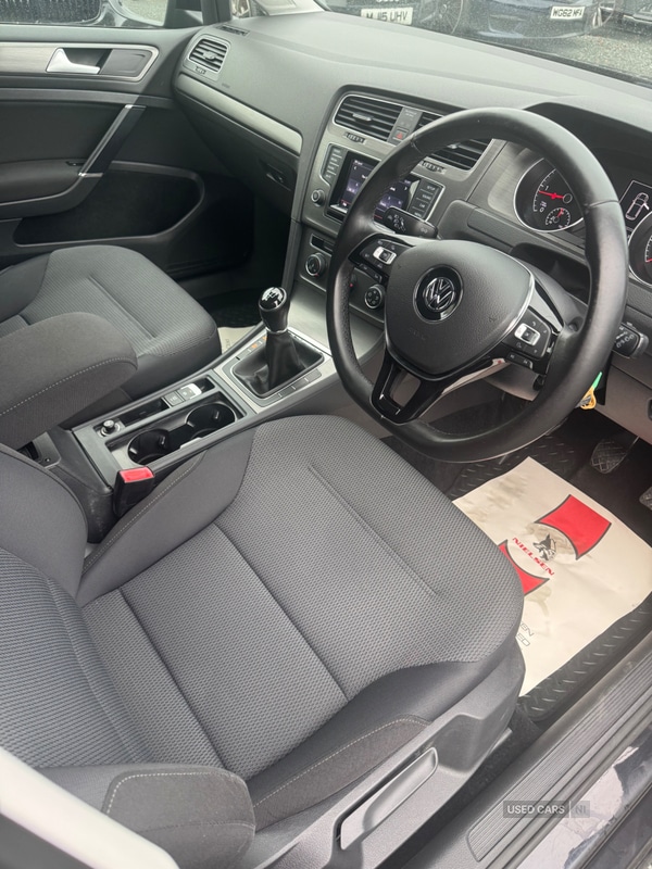 Used Volkswagen Golf 2013 for sale - 76743879: Photo 5