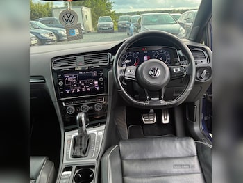 Used Volkswagen Golf 2017 for sale - 78890420: Photo