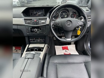 Used Mercedes-Benz E Class 2009 for sale - 78048628: Photo