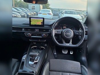 Used Audi A4 2019 for sale - 79350080: Photo