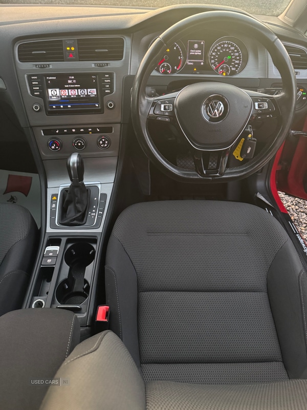 Used Volkswagen Golf 2017 for sale - 76667674: Photo 4
