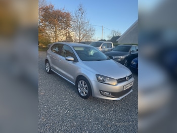 Used Volkswagen Polo 2014 for sale - 76458308: Photo