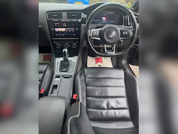 Used Volkswagen Golf 2018 for sale - 76240565: Photo 4