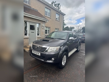 Toyota - Hilux