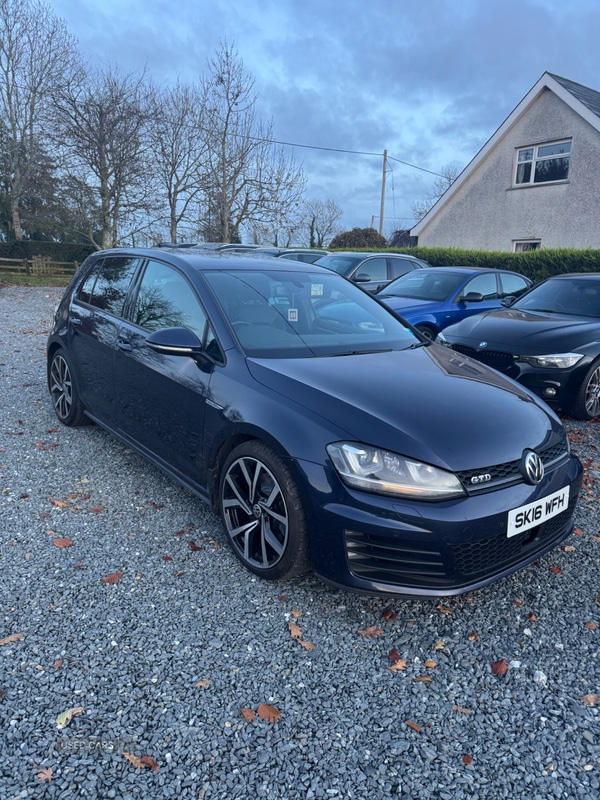 Used Volkswagen Golf 2016 for sale - 77626642: Photo 2