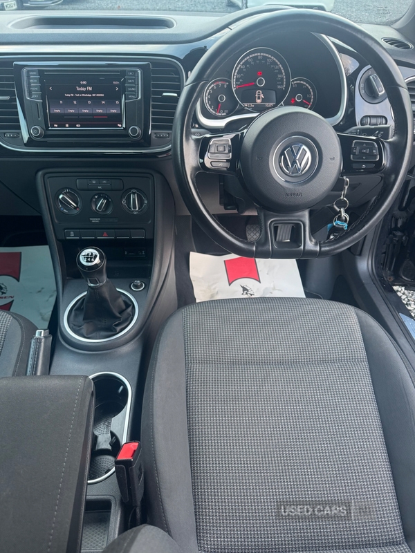 Used Volkswagen Beetle 2016 for sale - 77538938: Photo 4