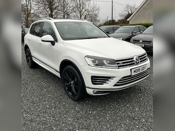 Used Volkswagen Touareg 2015 for sale - 78549381: Photo