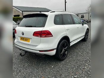 Used Volkswagen Touareg 2015 for sale - 78549381: Photo