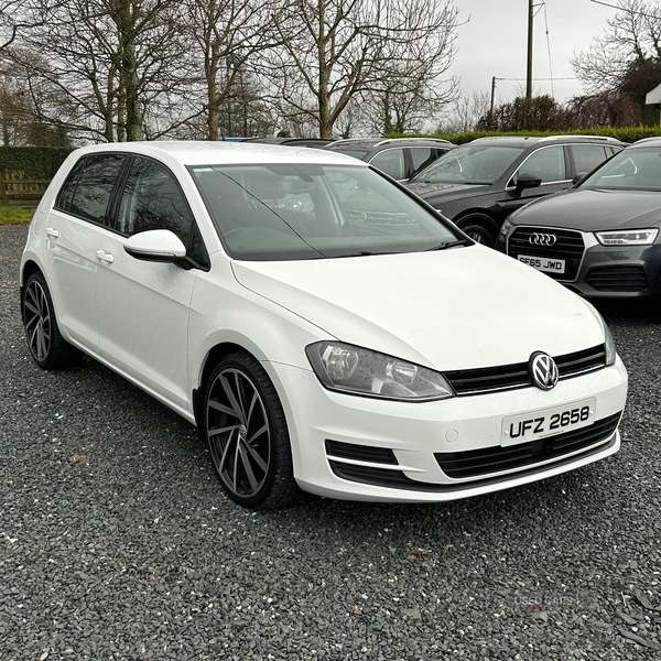 Used Volkswagen Golf 2014 for sale - 77401086: Photo 1