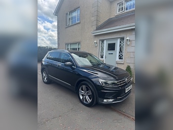 Used Volkswagen Tiguan 2017 for sale - 76260745: Photo 2