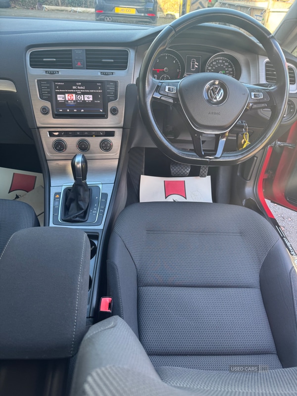 Used Volkswagen Golf 2017 for sale - 76378287: Photo 4