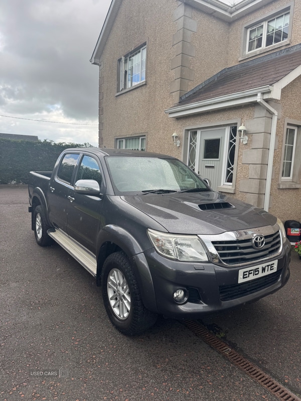 Used Toyota Hilux 2015 for sale - 76474157: Photo 1