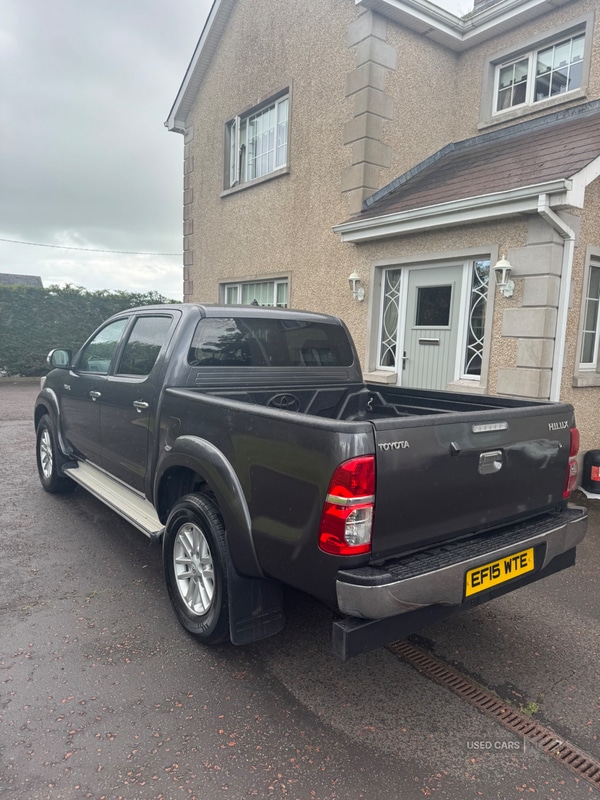 Used Toyota Hilux 2015 for sale - 76474157: Photo 9