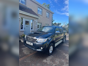 Toyota - Hilux