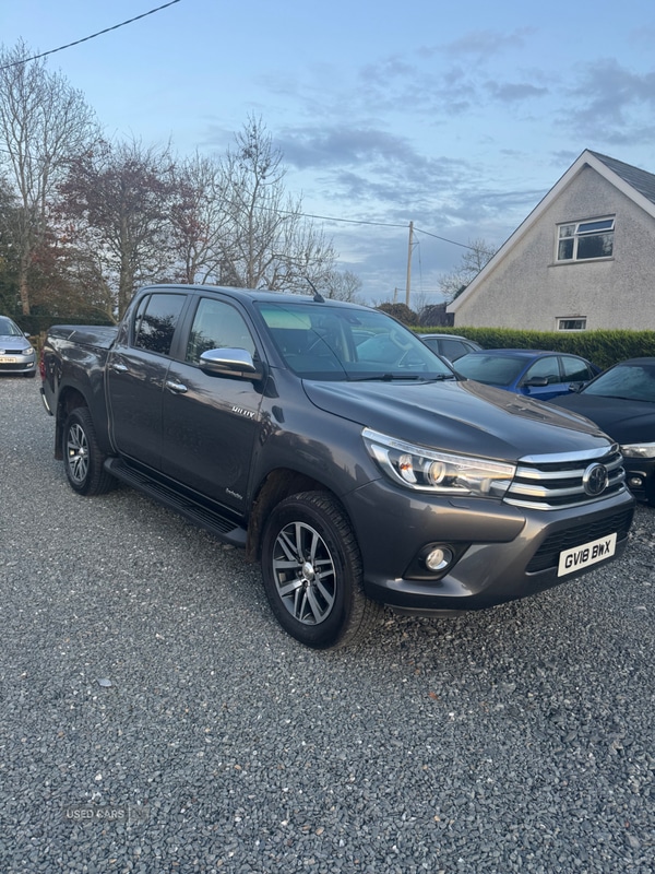Used Toyota Hilux 2018 for sale - 77163841: Photo 2