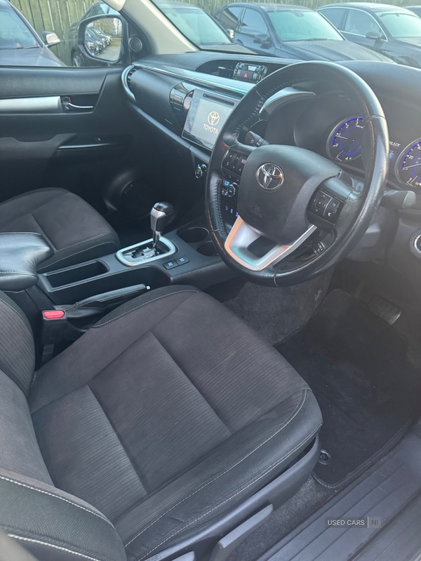 Used Toyota Hilux 2018 for sale - 77163841: Photo 5