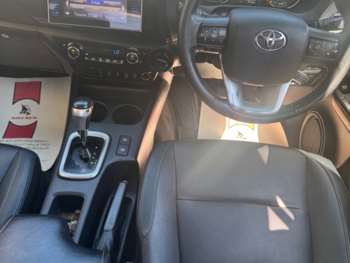 Used Toyota Hilux 2018 for sale - 75352259: Photo