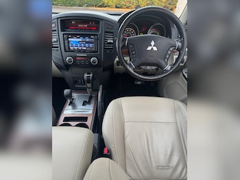 Used Mitsubishi Shogun 2014 for sale - 76085809: Photo