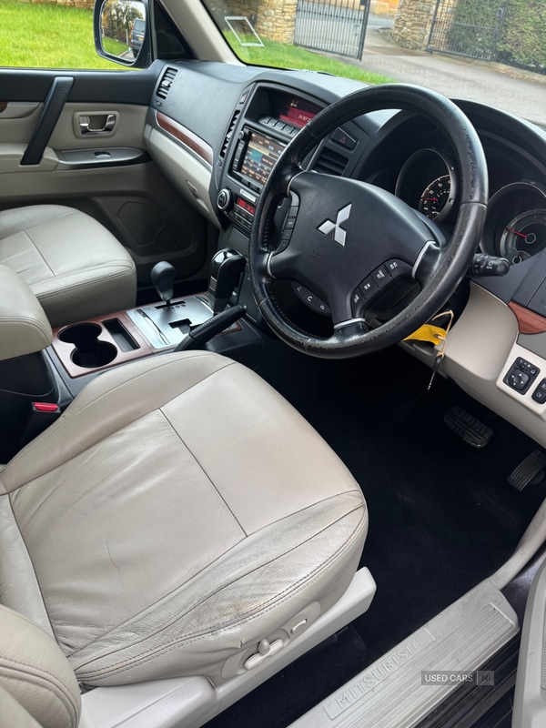 Used Mitsubishi Shogun 2014 for sale - 76085809: Photo 5