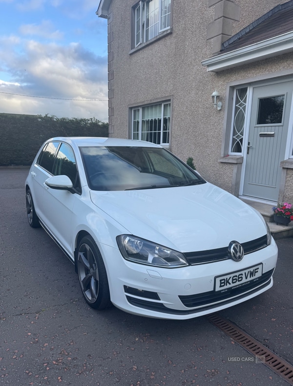 Used Volkswagen Golf 2016 for sale - 76474153: Photo 1