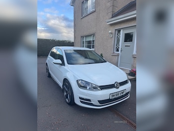 Used Volkswagen Golf 2016 for sale - 76474153: Photo