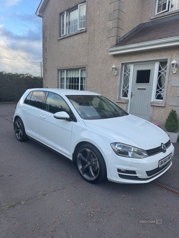 Used Volkswagen Golf 2016 for sale - 76474153: Photo 2