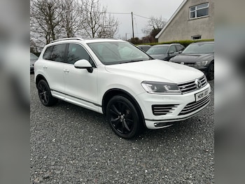 Used Volkswagen Touareg 2015 for sale - 77926464: Photo