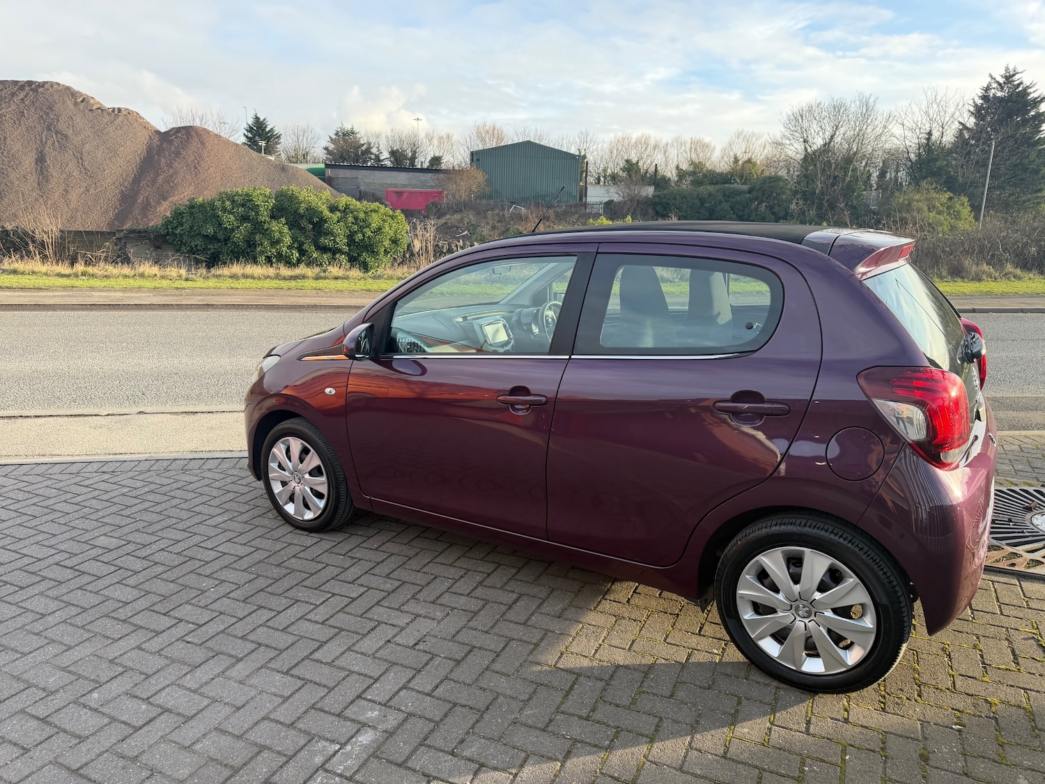 Used Peugeot 108 2014 for sale - 77581424: Photo 5