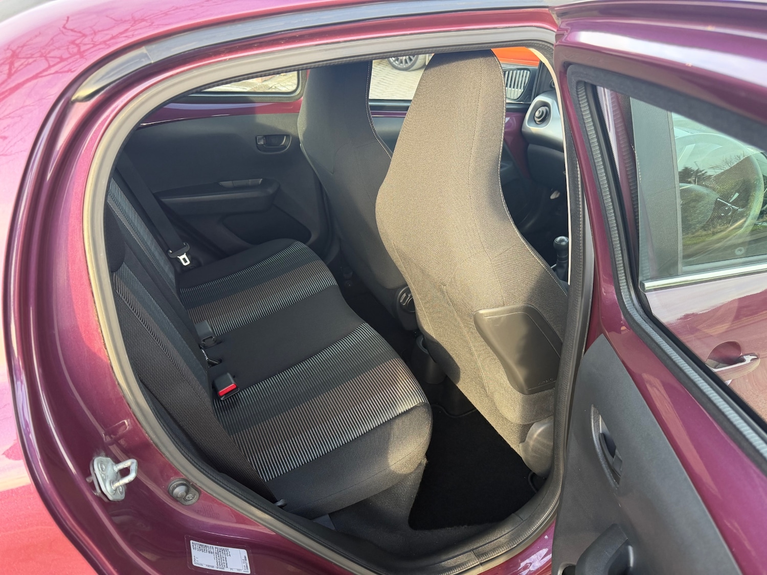 Used Peugeot 108 2014 for sale - 77581424: Photo 9