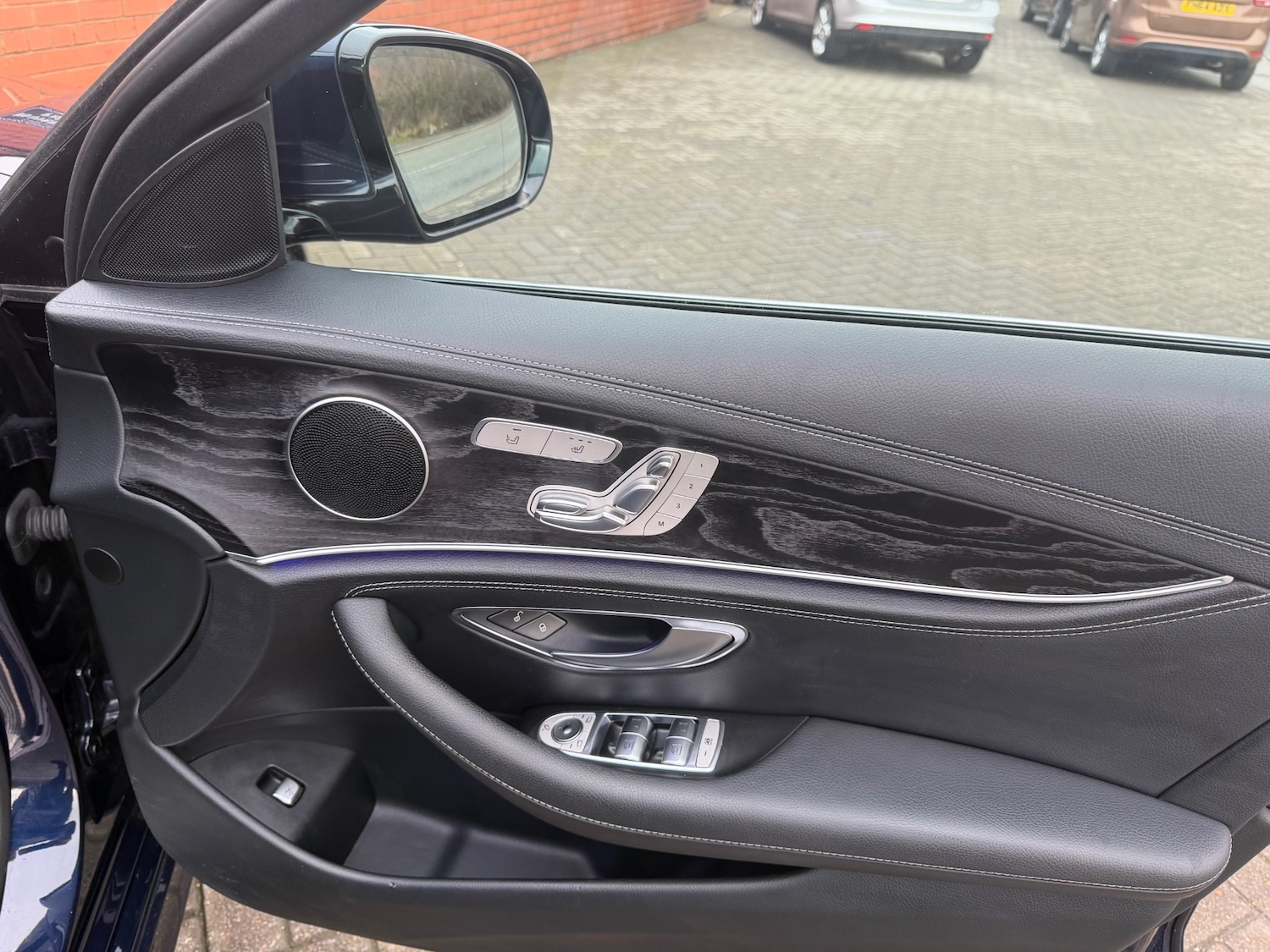 Used Mercedes-Benz E Class 2017 for sale - 77476853: Photo 10